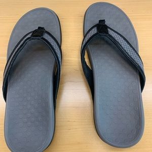 Vionic Women’s Tessa Post Support Flip Flops